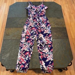 Tally Weijl Floral Jumpsuit- Size Small🌷💓🌹